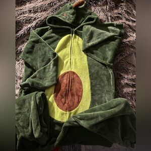 🥑 “Avacado” Halloween costume